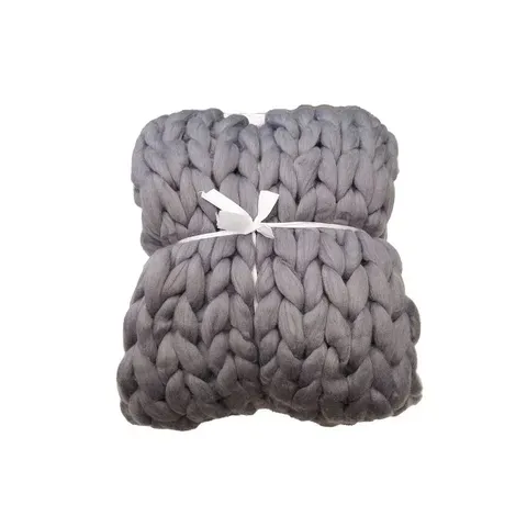 home4u-100x150-light-grey-chunky-woolen-blanket