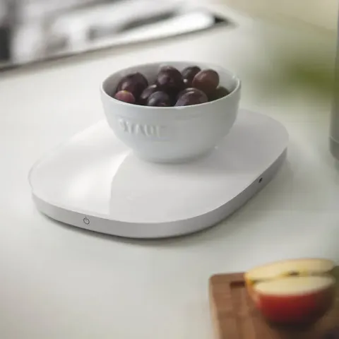 zwilling-digital-kitchen-scale-lifestyle