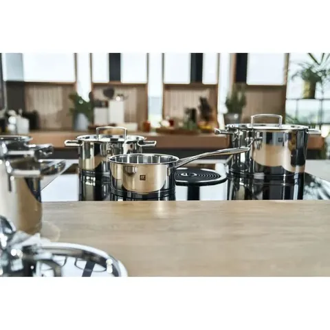 zwilling-passion-9-piece-cookware-set-lifestyle