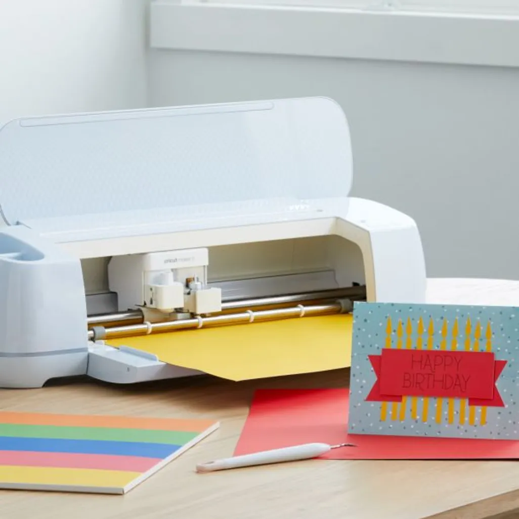 Cricut Smart Sticker Cardstock 33x33cm - 10 Feuilles Couleurs Vives Brill.Bows - Pour Explore 3/Maker 3