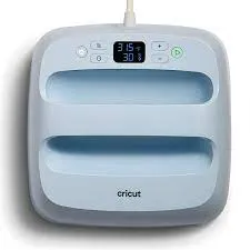 2009148 - Cricut EasyPress 3 9X9 (Zen Blue); 22.5x22.5cm size ideal for basic T-shirts; tote bags; pillows; aprons; and more