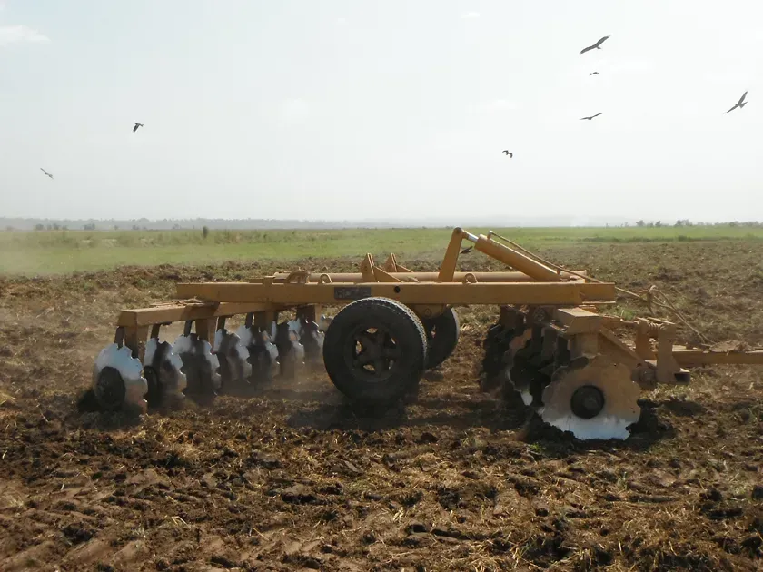 Heavy Duty Offset Disc Harrows | Rovic Leers