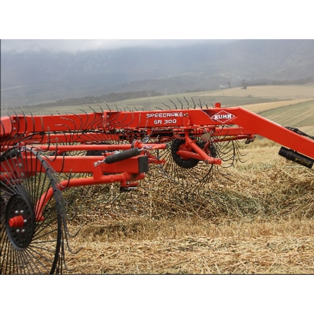 Trailed Speed Rake | Rovic