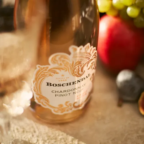 20250306-boschendal-ecomms-shot-10-cc-brut-rose-chard-pinot-noir-still-wine-camera-b-653-rt